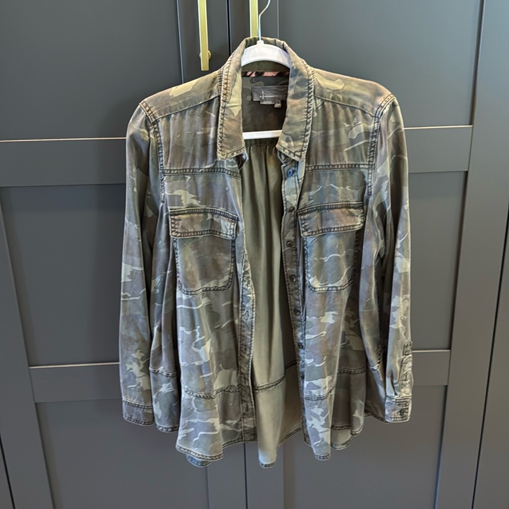 Anthropologie camo button up